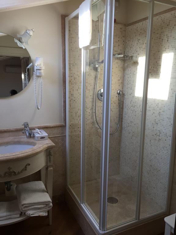 Garda Residence San Vigilio Golf Поцоленго Стая снимка